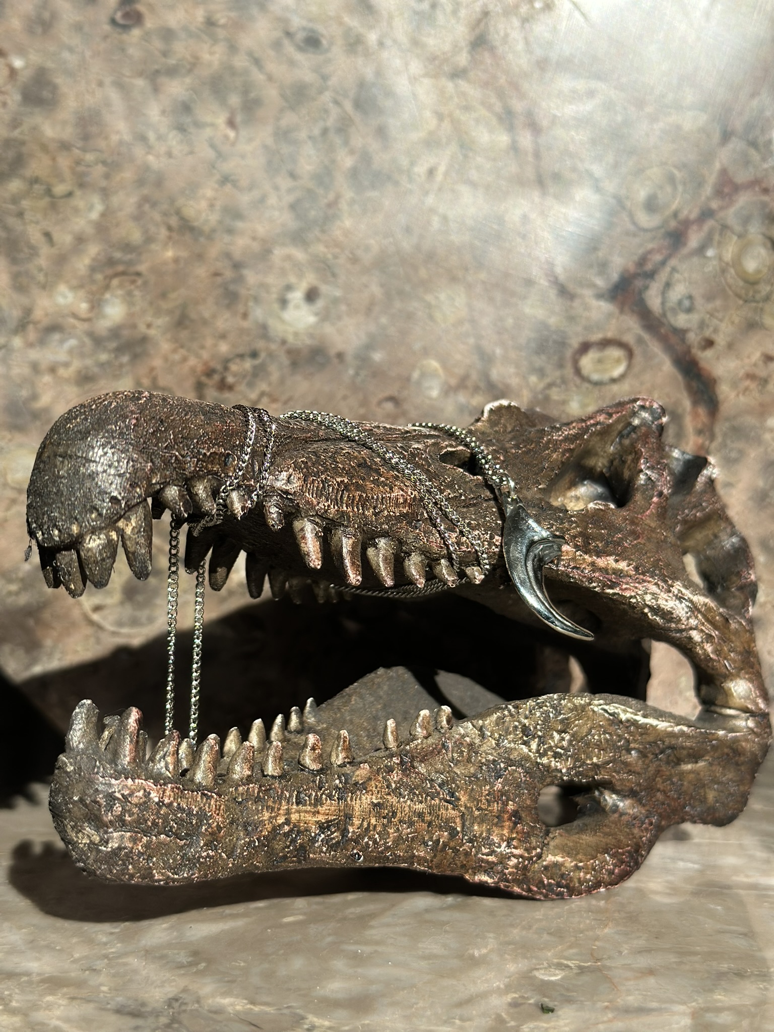 Tyrannosaurus rex Claw Pendant (Angle 3)